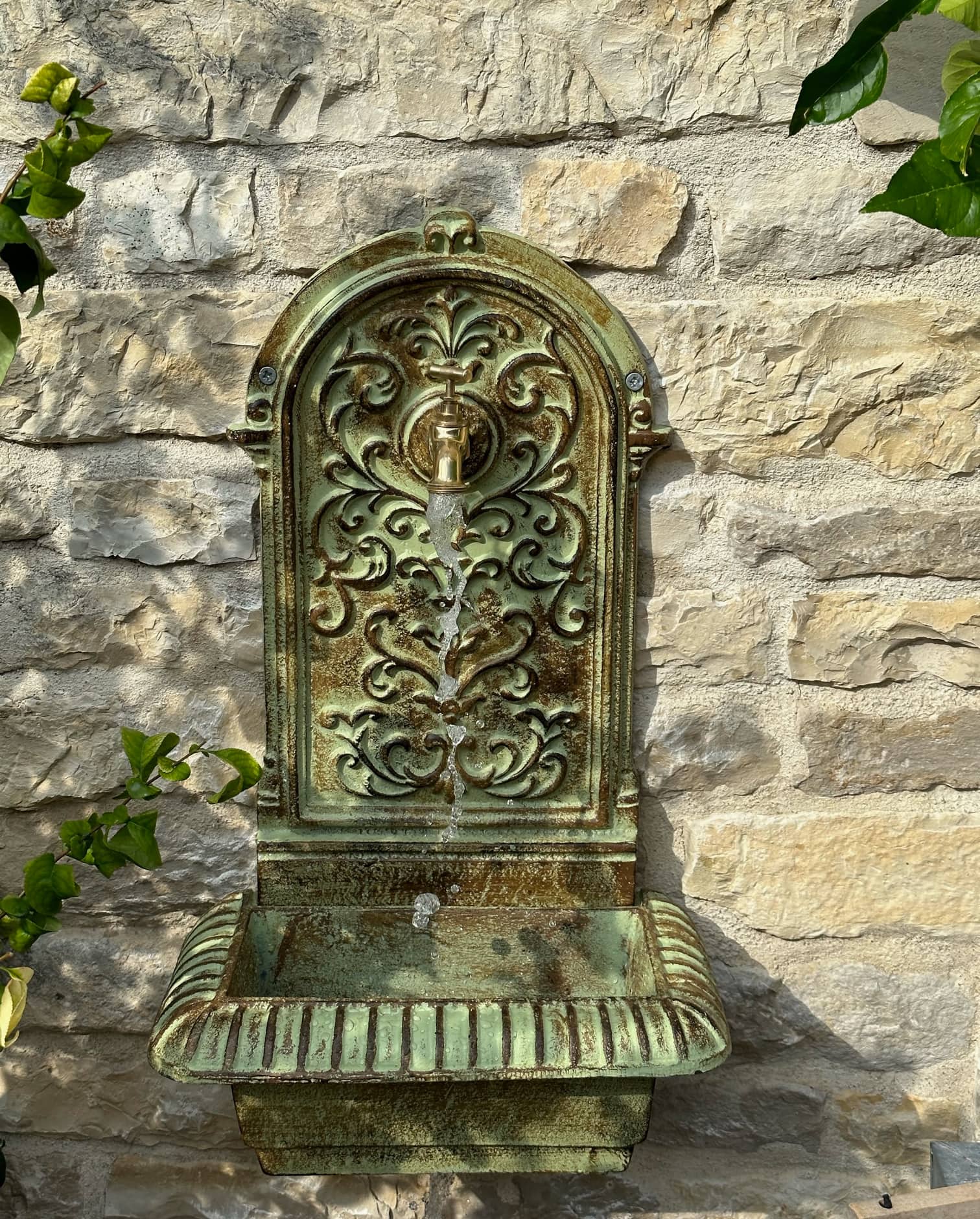 BRUNNEN 66CM 16KG WASCHBECKEN BRUNNEN EISEN GRÜN WANDBRUNNEN ANTIK STIL